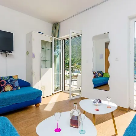 Leona V1 Apartmán Gruda